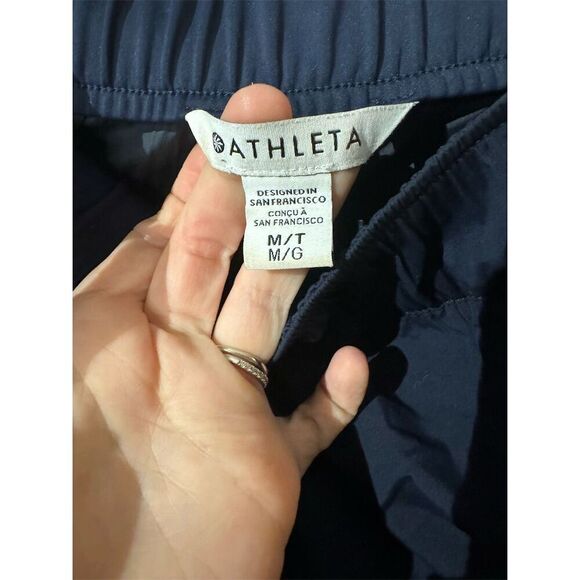 Athleta Navy Nylon Stretch Track Pants M | Zip Pockets Hiking Travel Gorpcore - Picture 9 of 9
